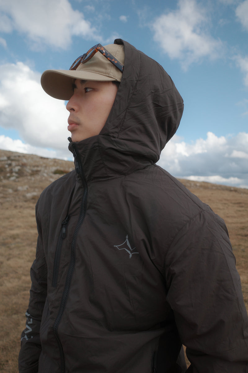 ZVEY Z-Light jacket worn by model front view
ZVEY Z-Light insulated jacket on model charcoal Australia
model wearing ZVEY Z-Light lightweight hiking jacket
ZVEY Z-Light jacket fit on model 167cm
ZVEY synthetic insulated jacket worn outdoors